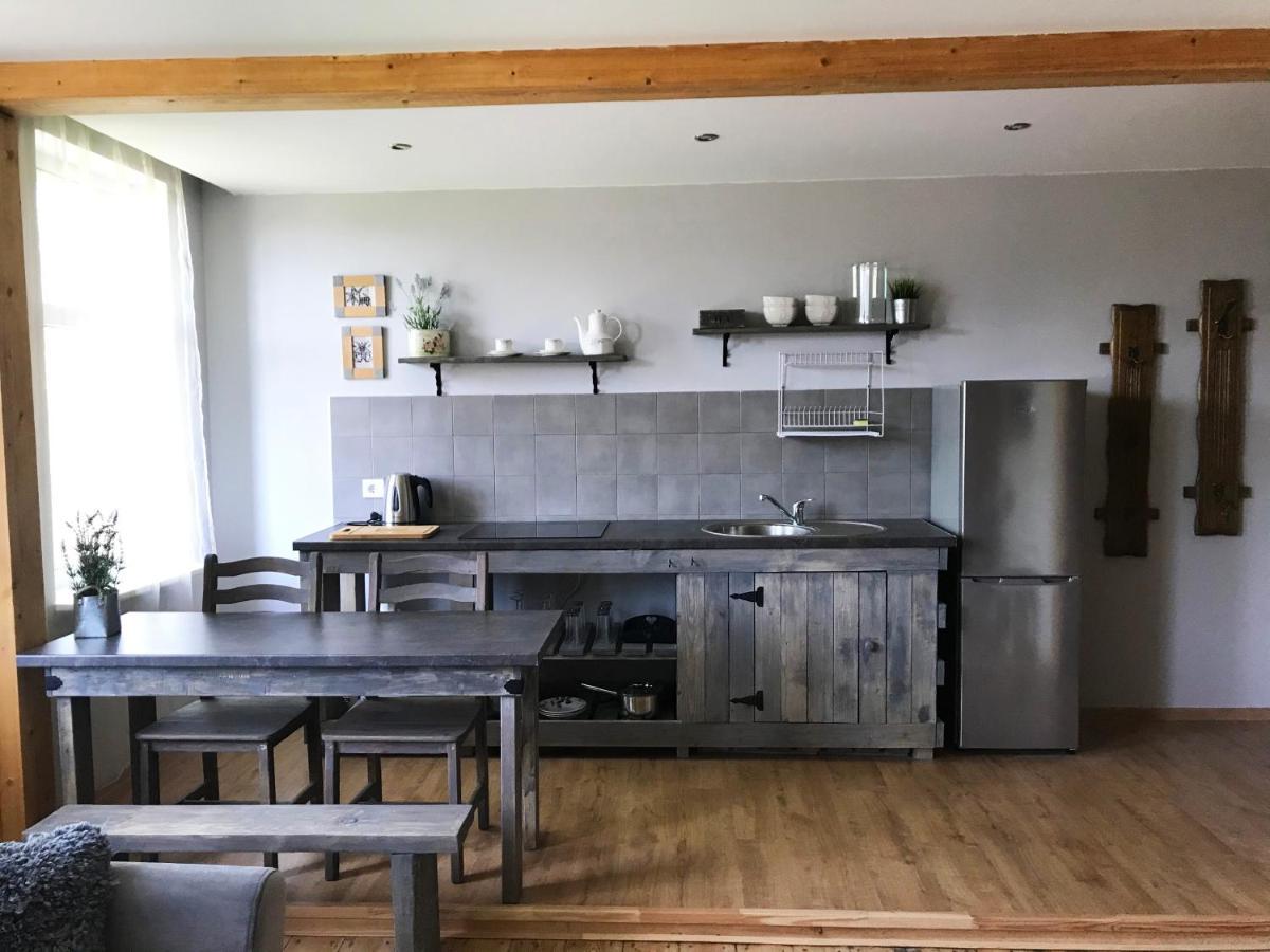 Apartamenti Starp Krastiem Liepāja Exterior foto