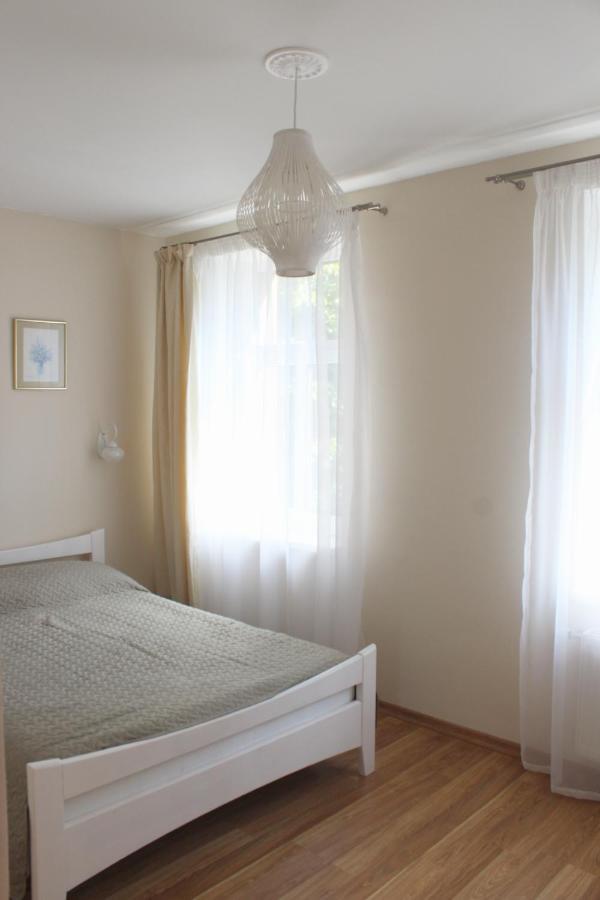 Apartamenti Starp Krastiem Liepāja Exterior foto