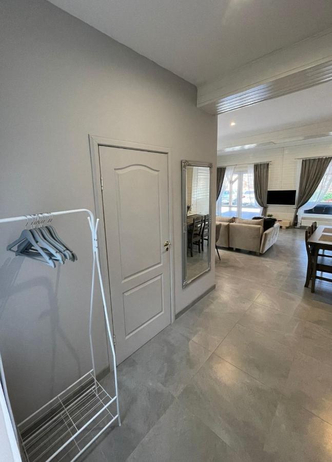 Apartamenti Starp Krastiem Liepāja Exterior foto